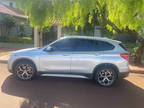 BMW X1 2.0 16V TURBO ACTIVEFLEX SDRIVE20I 4P AUTOMÁTICO